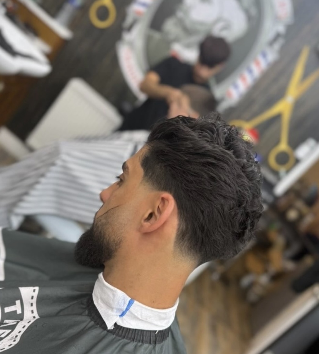 Scissor Cut